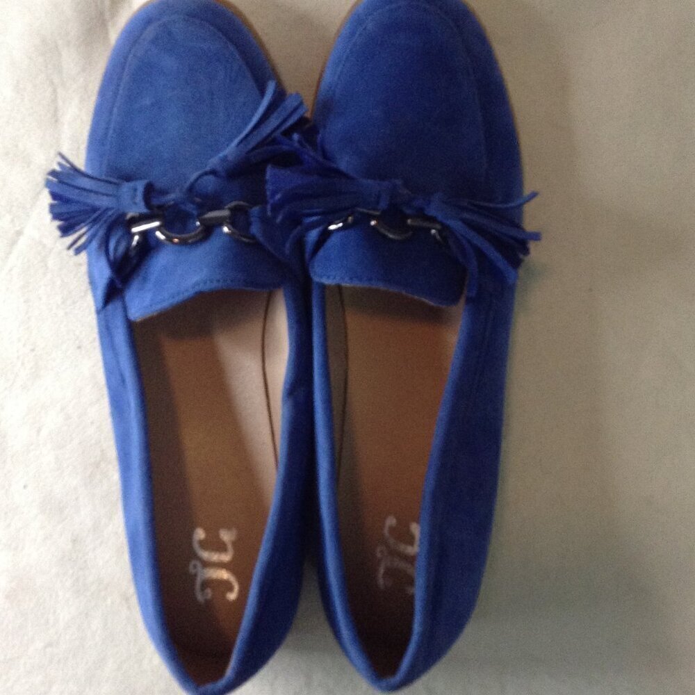 NWOT TG Brinley 11, Sueded Blue Loafers with Horse bit and Tassels, Ivy League